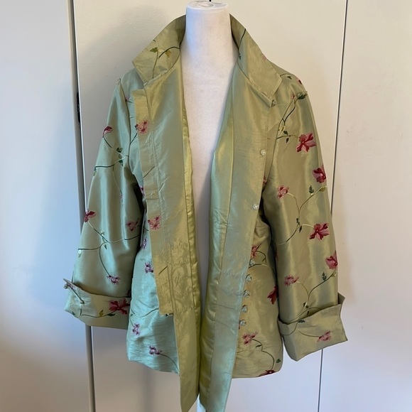 Vintage Jackets & Blazers - Vintage Asian Hand Embroidered Green Pink Flower 🌸 Jacket